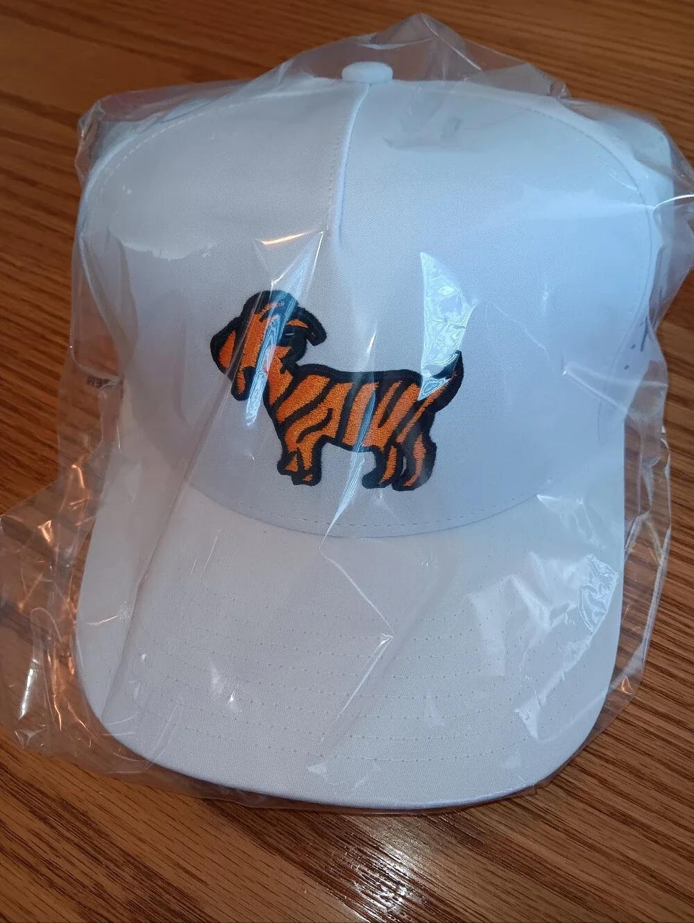 WAGGLE TIGER GOAT GOLF HAT